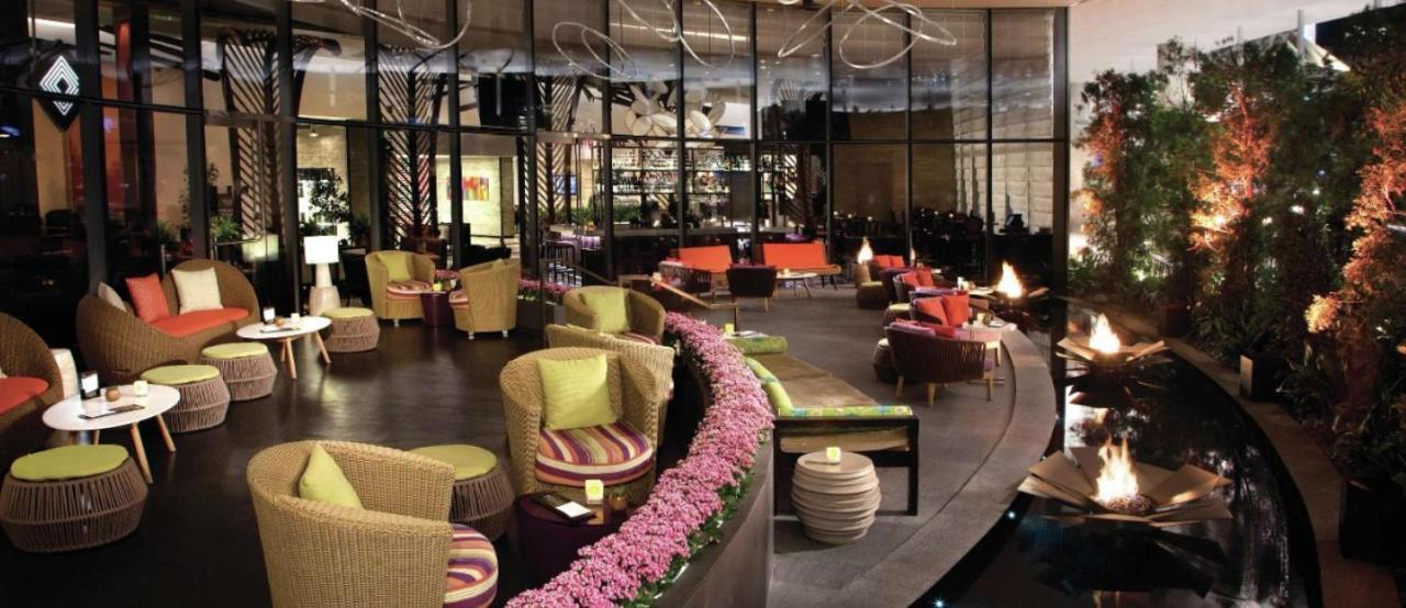 لاس فيغاس Vdara Beautiful Suite On 22Nd Flr Free Valet Parking المظهر الخارجي الصورة